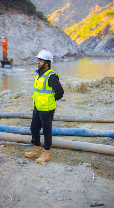 Importance of Wearing a Safety Vest in the Workplace